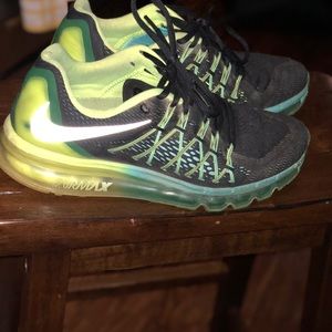 Nike air max 2015 running shoe